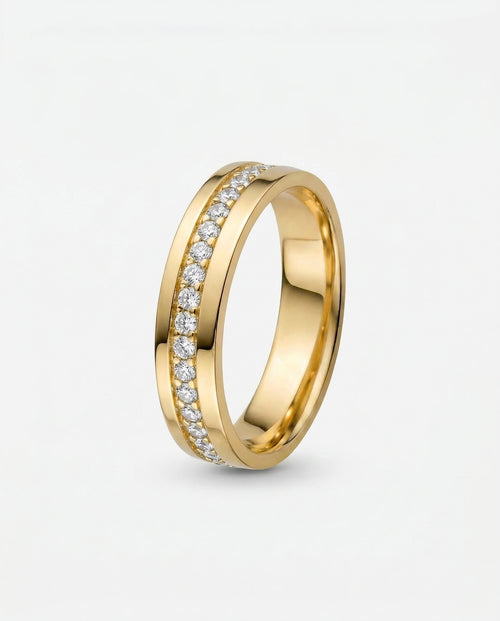 Aliança Reta 6mm em Ouro com Friso Cravejada com Zircônias