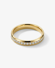 Aliança Abaulada em Ouro Cravejada com Zircônias 4mm
