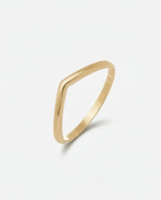 Anel Aparador Liso V em Ouro