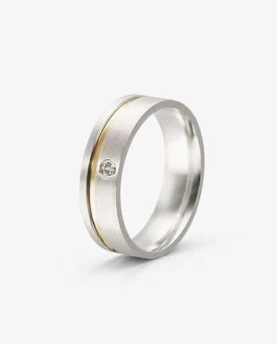 Aliança Reta Fosca em Prata com Fio de Ouro com Zircônia 6mm