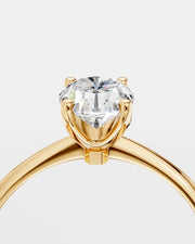 Anel de Noivado Amore em Moissanite Oval