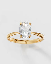 Anel de Noivado Amore em Moissanite Oval