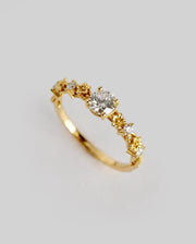 Anel de Noivado Flora em Ouro 18K com Diamante de Laboratório 0,5 ct