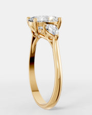 Anel de Noivado Trinity em Ouro 18K e Diamante de Laboratório 1 ct