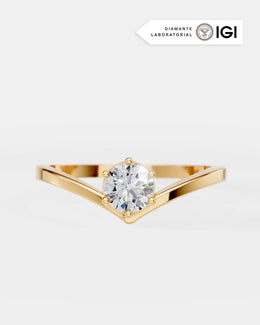 Anel de Noivado Crown V em Ouro 18K com Diamante de Laboratório 0,5 ct