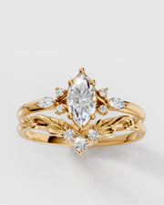 Conjunto Fleur Anel de Noivado e Aparador em Ouro 18K e Moissanites