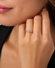 Anel de Noivado Clássico Ouro 18K e Diamante Natural Oval 1 ct GIA